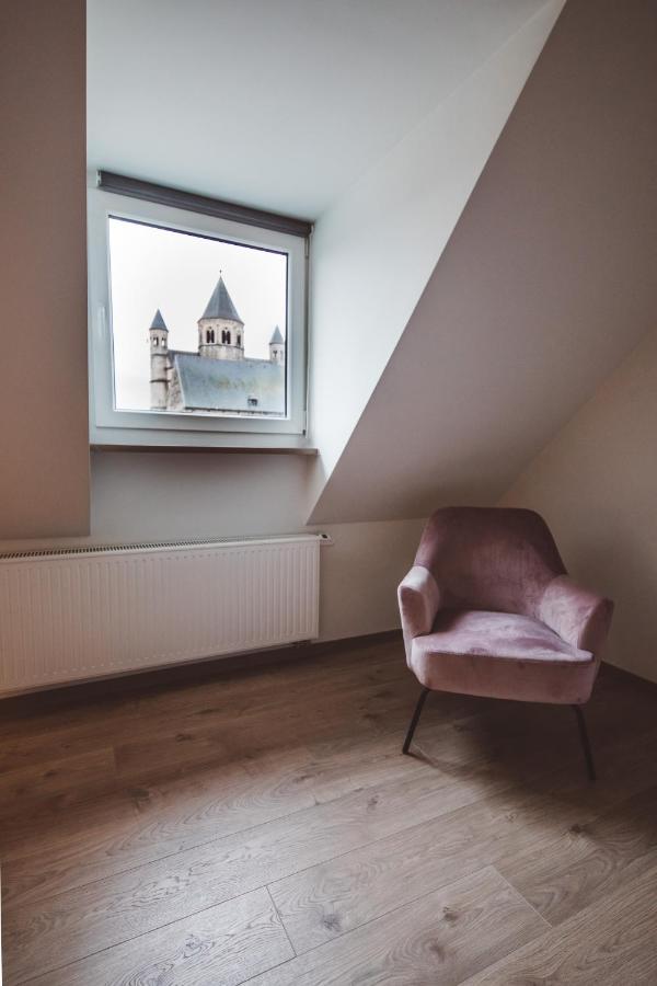 Hdc Nivelles Grand-Place Esterno foto